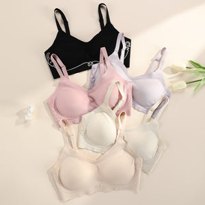 e25d9a8b-6c4a-4c4b-b93c-882d50b20dc7